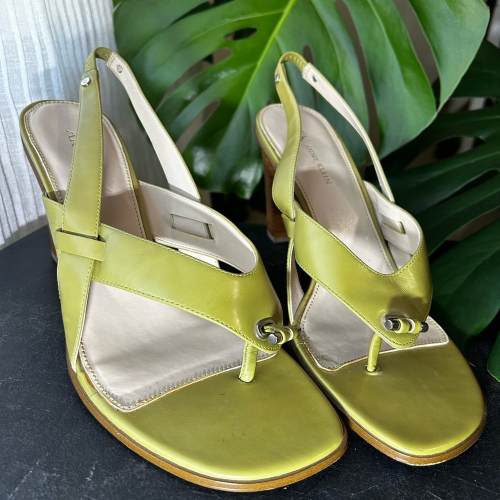 Anne Klein Green Slingback Sandals Women’s 10